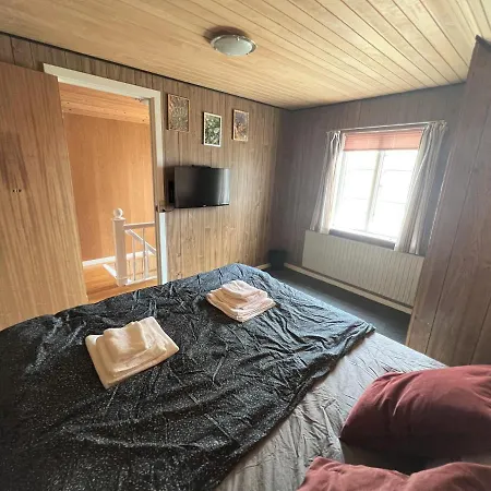 The Yellow House, Beach 5Mins Drive, 3Br With Free Parking, Fast Fiber Internet Rodby Exterior photo
